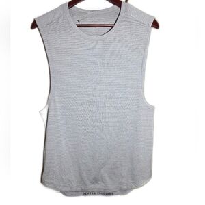 Lululemon Light Gray Sleeveless Knit Tank Top Mens Medium Large